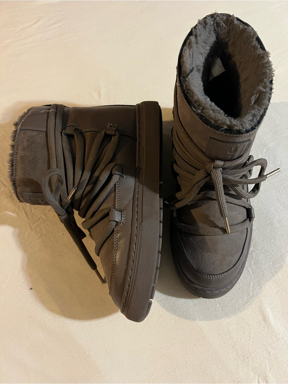 H&M Women's Dark Brown Lace-Up Faux Fur Winter Ankle Boots